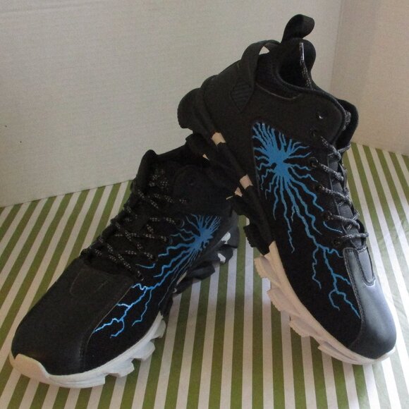 Bronax Graffiti Sneakers - Picture 1 of 16